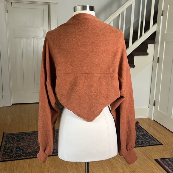 ILLA ILLA Cropped Shrug Cardigan in Chestnut Size Medium - Picture 7 of 15